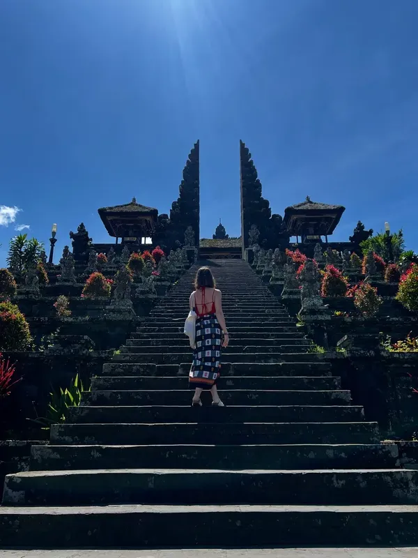 Besakih Temple visitor photo 4